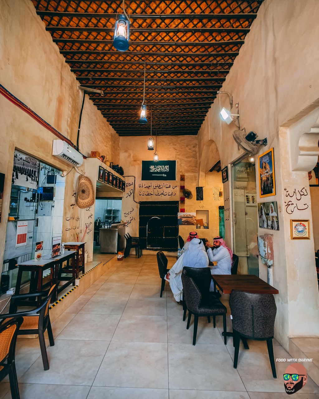 Eating at the Heart of Qaisaryah Market – ‘Alsayid Cafe’, Al&nbsp;Hassa